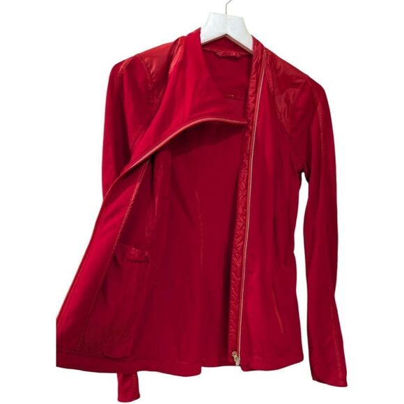 Lululemon Run: Track Time Jacket Currant Red Women's 4 Lightweight Zip Up - Picture 8 of 11